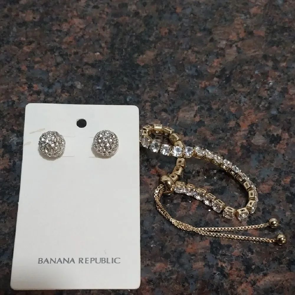 Banana Republic Sparkling FAUX Earrings with Gold Bracelet...New but no tags